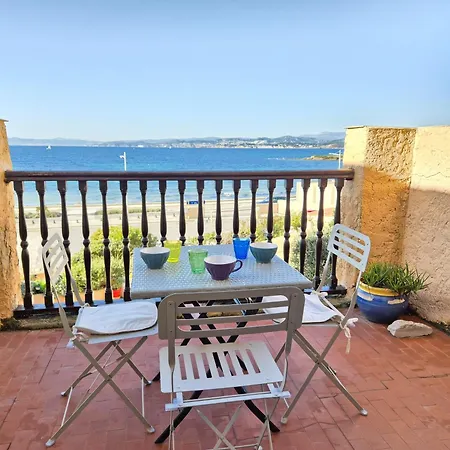 Apartment Pleine Vue Mer, A 10 M De Sable, Au Brusc, Terrasse...